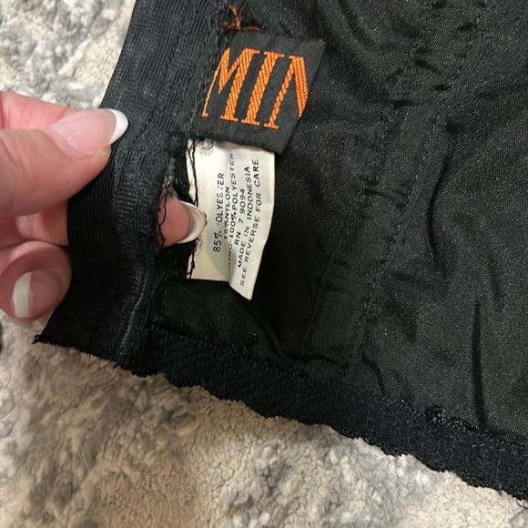 🏷️ SALE 🏷️ Mina Handmade Black Beaded Bustier - Picture 9 of 10